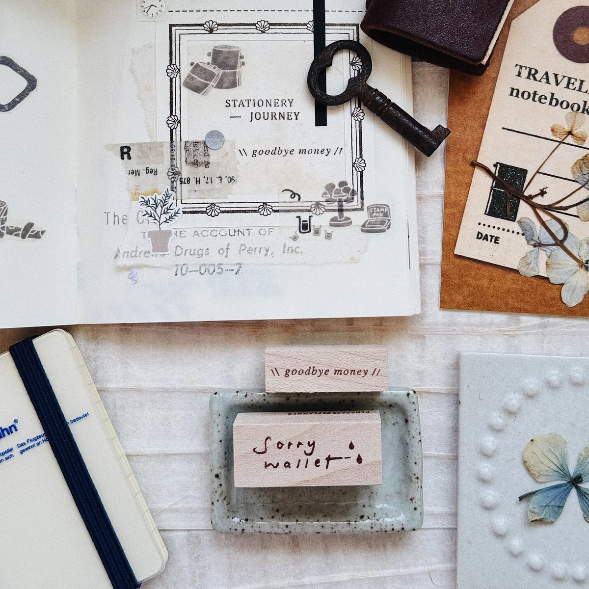 PensPapersPlanner Rubber Stamp _ Sorry wallet